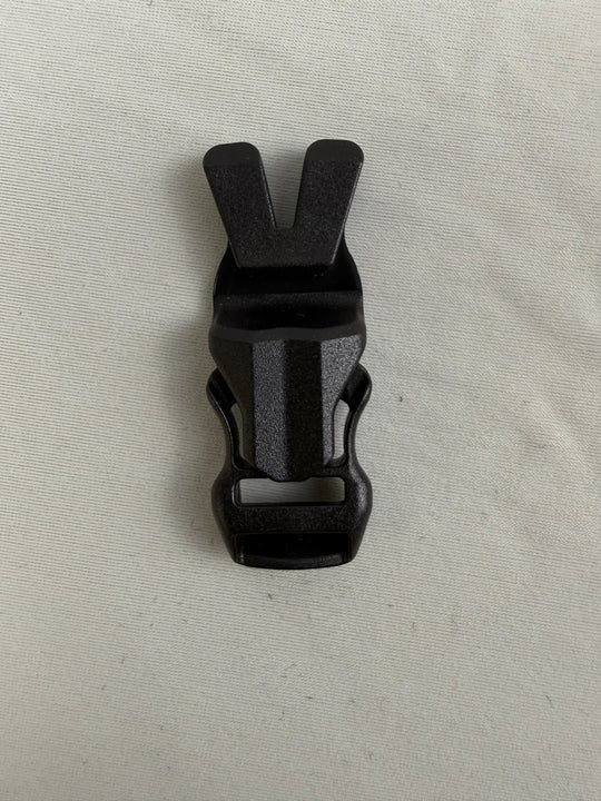 1/2" Buckle and Hook (Bunny Sternum)