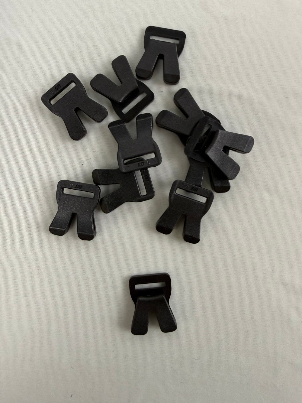 1/2" Hook (Bunny Sternum Hook)