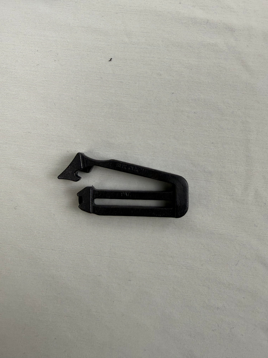 Non-adjustable Slik Clip