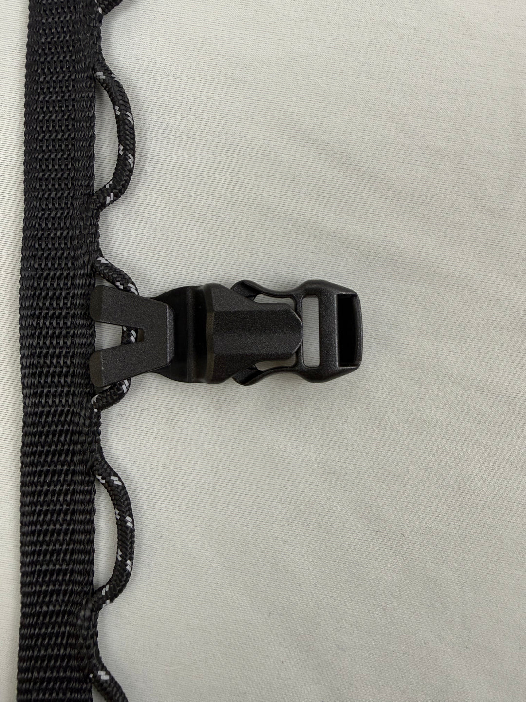 1/2" Buckle and Hook (Bunny Sternum)