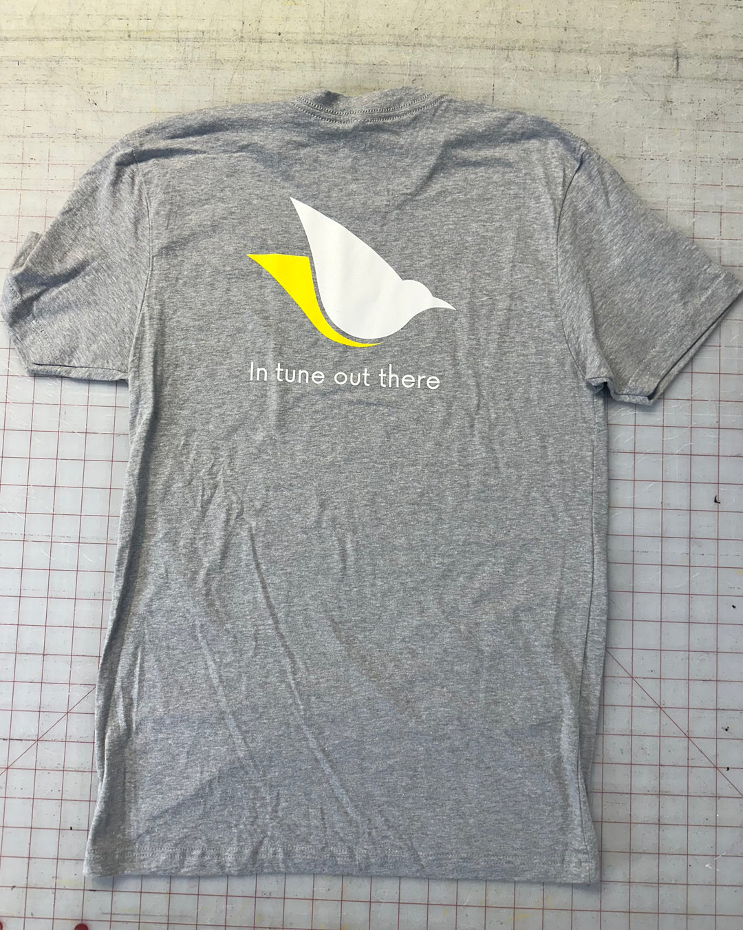 "In tune out there" T-Shirt